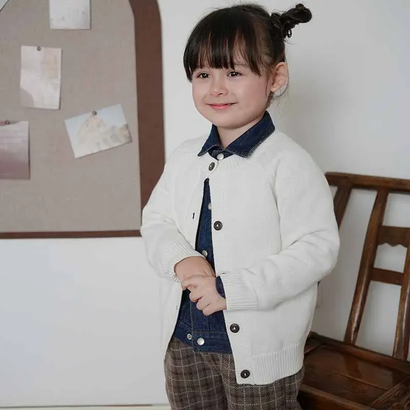 Wholesale Kids Toddler Boys Girls Autumn Winter Casual Cute Solid Color Cardigan Knitted Long Sleeve Sweater - Image 3