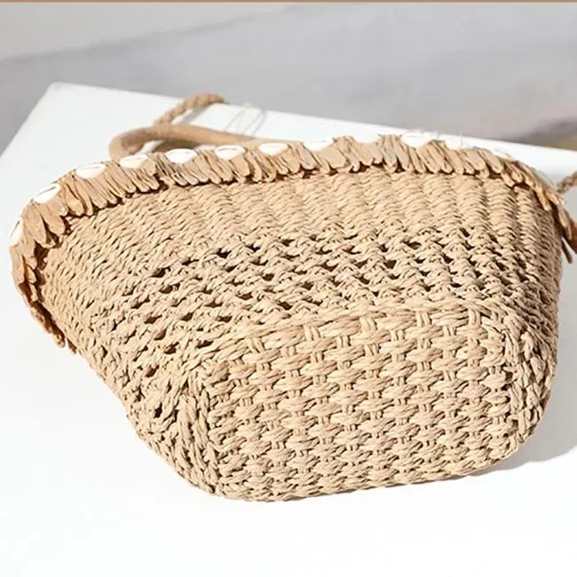 Women Vacation Style Tassels Shell Decoration Straw Woven Handle Bag - Image 3