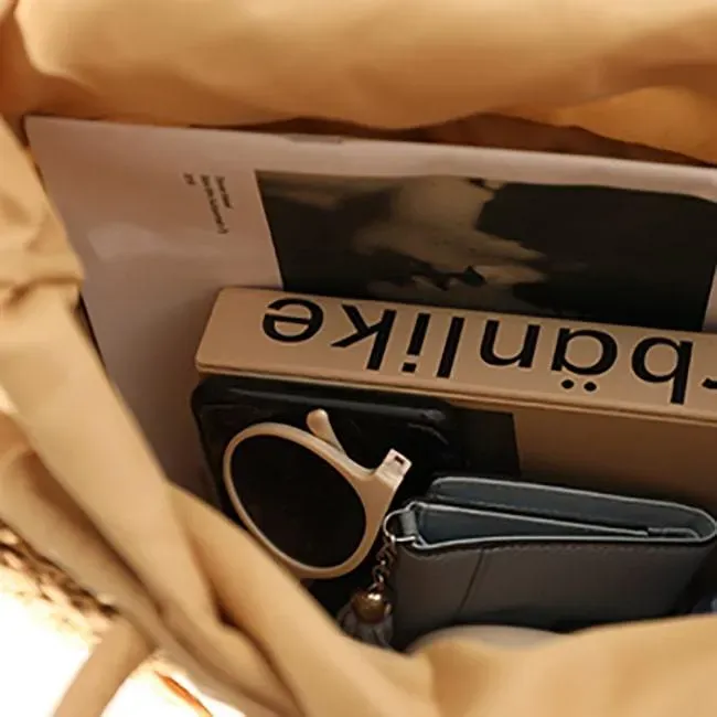 Women Vacation Style Tassels Shell Decoration Straw Woven Handle Bag - Image 5