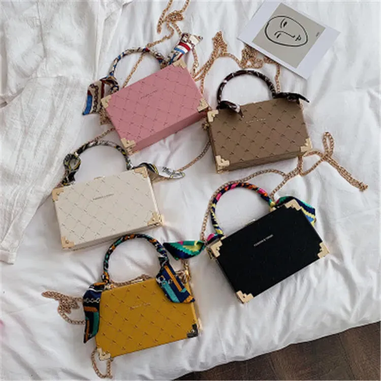 Women Fashion Ribbon Decoration Box Shape Chain Bag