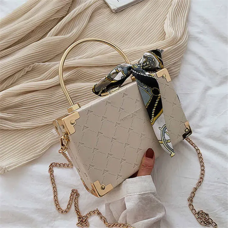 Women Fashion Ribbon Decoration Box Shape Chain Bag - Image 10