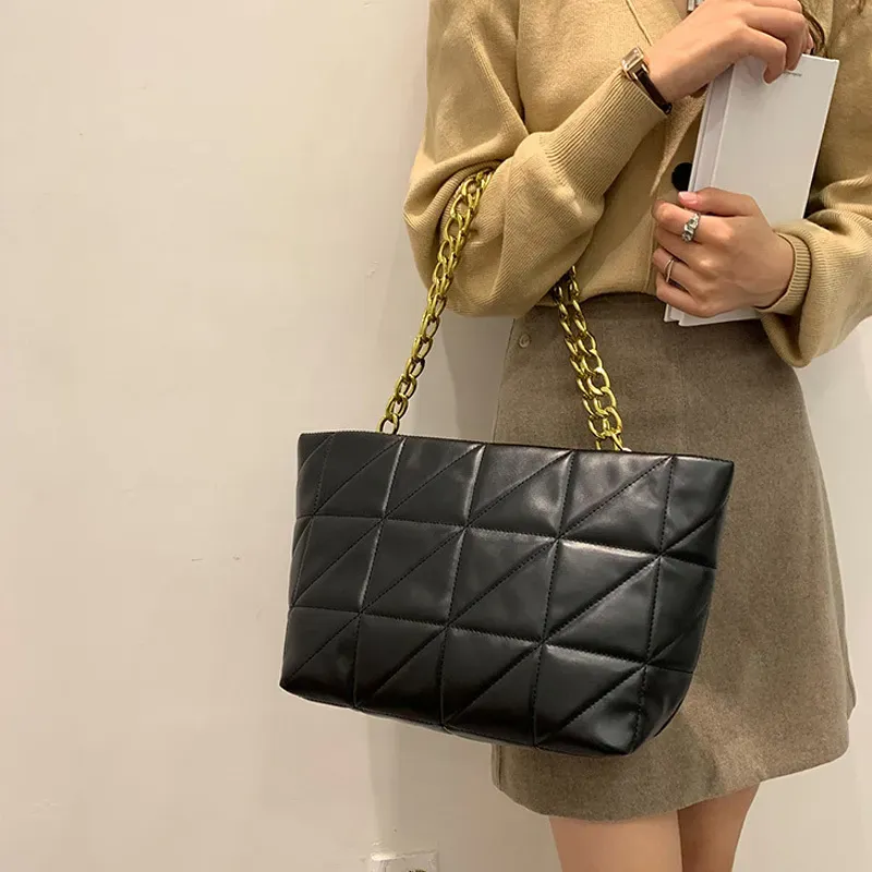 Women Basic Casual Chain Design Solid Color Large Capacity PU Tote Shoulder Bag - Image 3