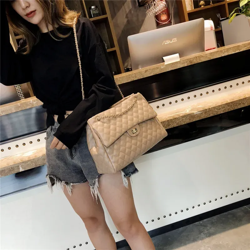 Women Fashion Rhombus Stitching Buckle Design Solid Color Large Capacity PU Shoulder Bag - Image 4