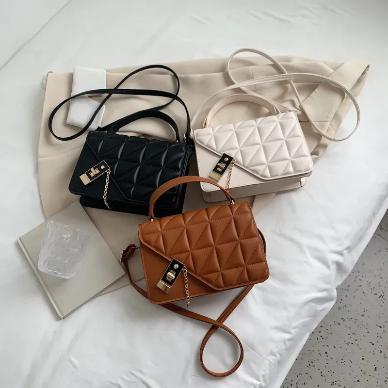 Retro Solid Color Plaid Simple Shoulder Bag - Image 4