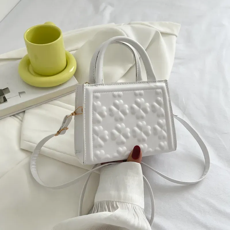 Simple Solid Color Indentation Shoulder Bag - Image 12