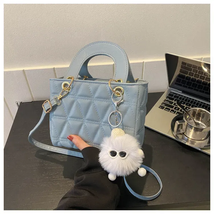 Women'S Fashion Solid Color Rhomboid Handbag - Image 10