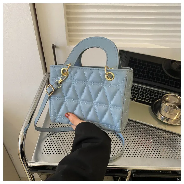 Women'S Fashion Solid Color Rhomboid Handbag - Image 15