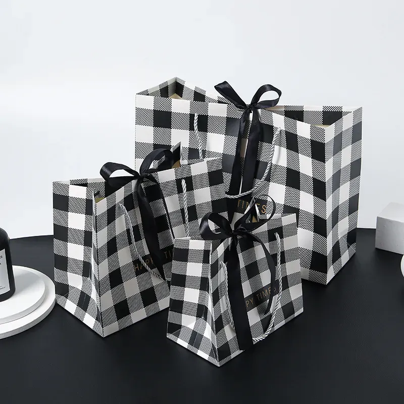 Simple Fashion Black White Plaid Bow Ribbon Gift Handle Paper Bag
