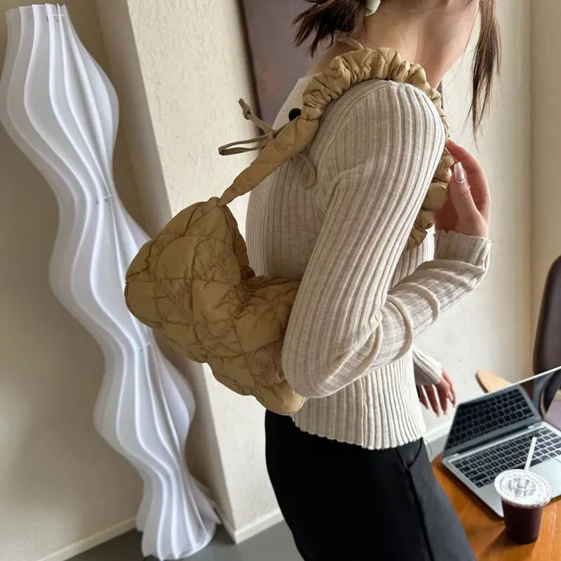 Women Fashion Casual Rhomboid Quilted Shoulder Bag - Image 4