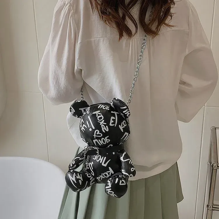 Cartoon Creative Shaped Graffiti Bear Chain Crossbody Bag - Image 3