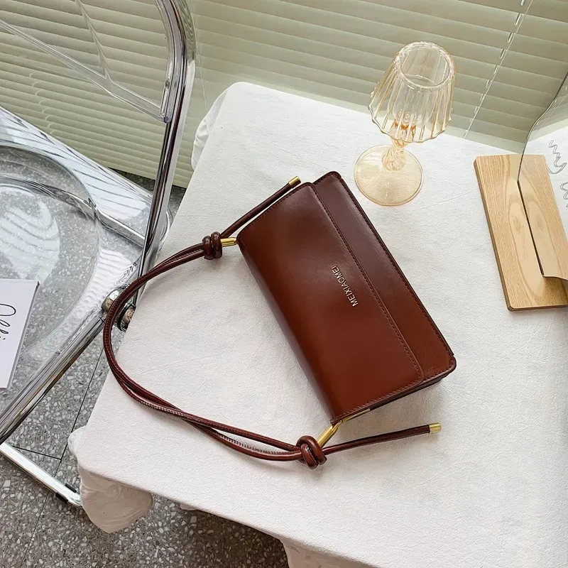 Women Fashionable Simple Solid Color Square Flap Shoulder Bag - Image 10