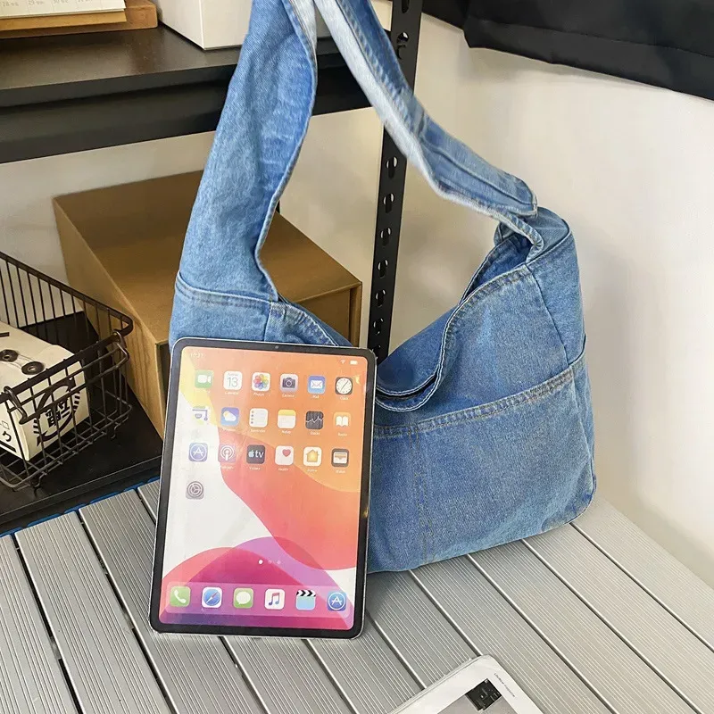 Women Fashionable Large Capacity Denim Shoulder Tote Bag - Image 4