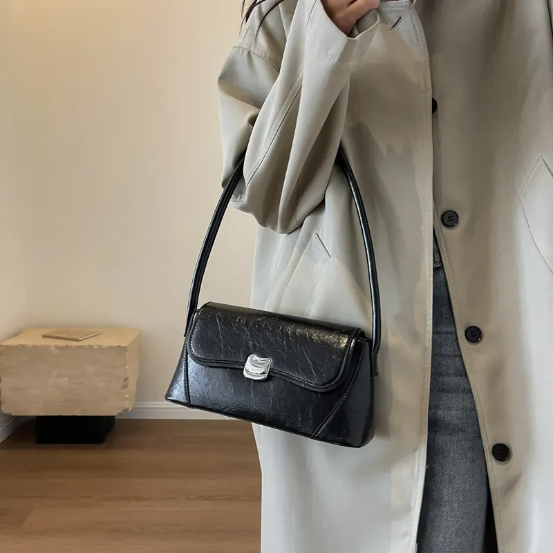 Women Simple Solid Color PU Magnetic Button Flip-On Square Shoulder Underarm Bag - Image 3