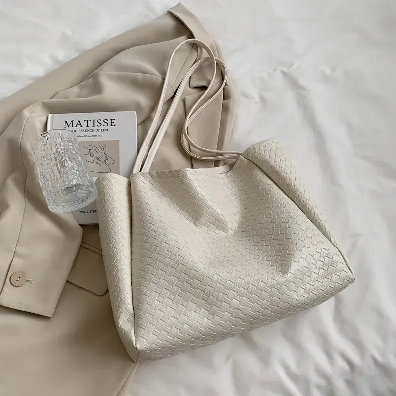 Women Simple Solid Color Large Capacity PU Tote Bag - Image 7