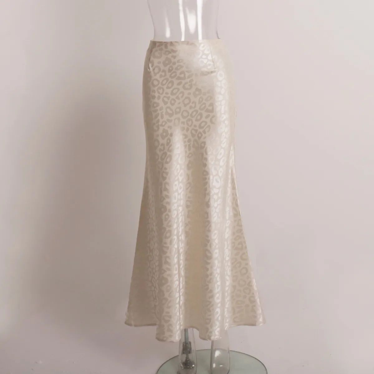 Women Fashion Jacquard Leopard Print Skirt - Image 7