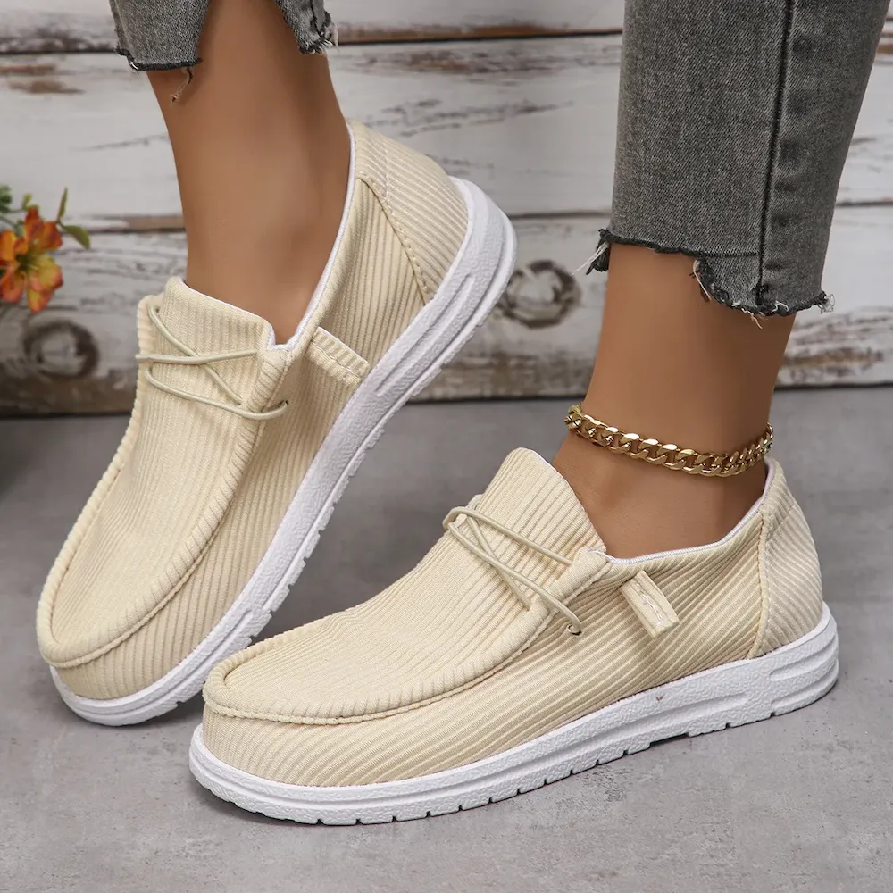 Women Casual Plus Size Flat Canvas Shoes - Image 3