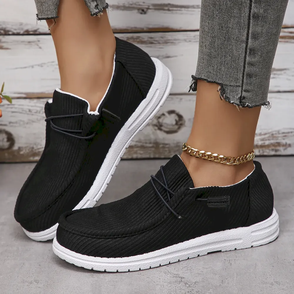 Women Casual Plus Size Flat Canvas Shoes - Image 4