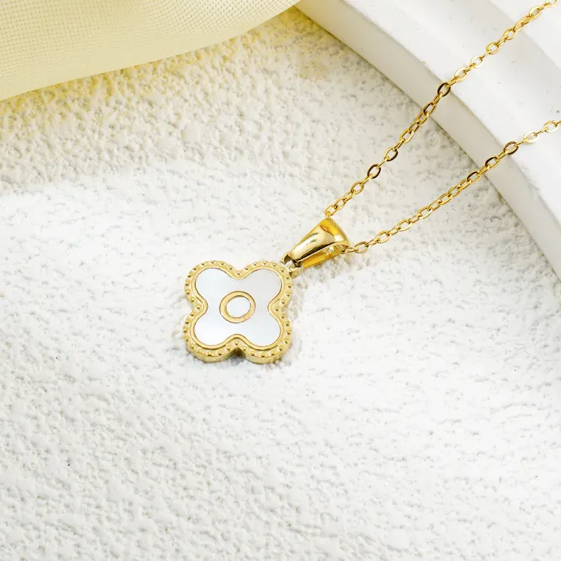 Wholesale Fashion Clover 26 Letter Black White Fritillaria Necklace - Image 35