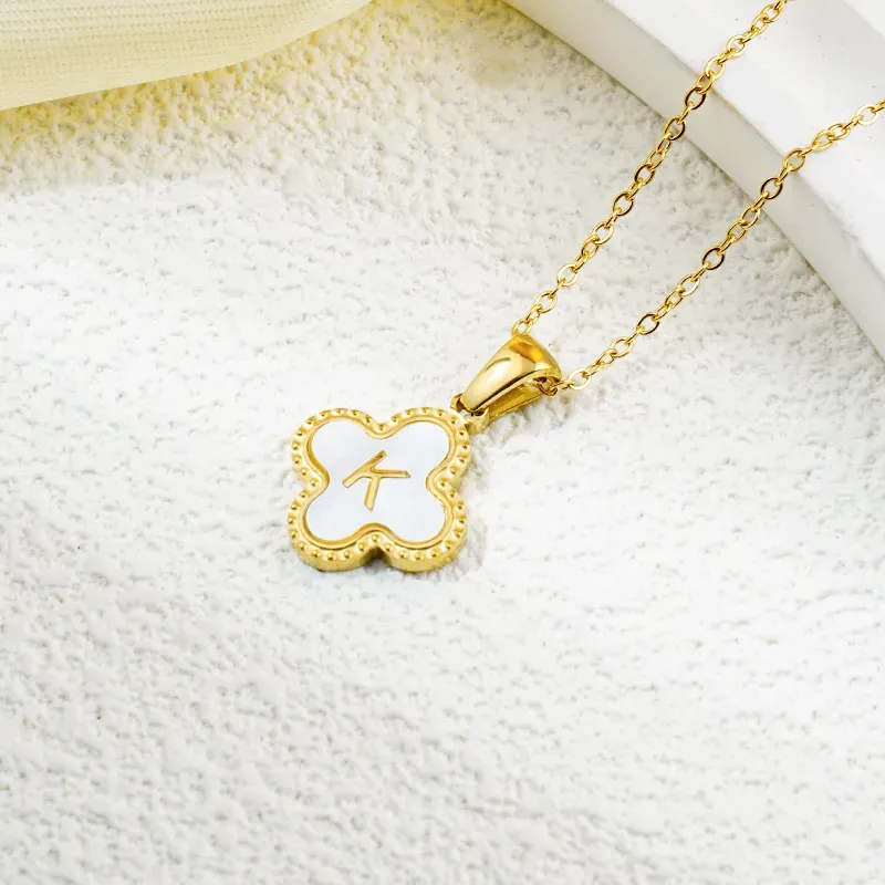 Wholesale Fashion Clover 26 Letter Black White Fritillaria Necklace - Image 27