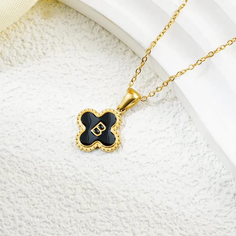 Wholesale Fashion Clover 26 Letter Black White Fritillaria Necklace - Image 8