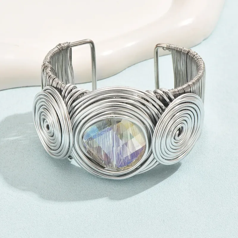 Wholesale Women Fashion Exaggerated Boho Floral Bracelet - Image 16