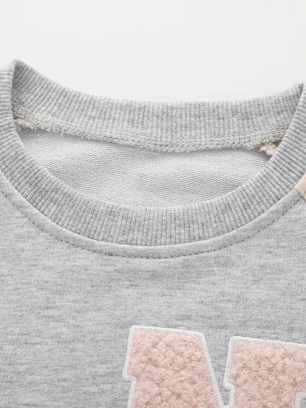 Wholesale Kids Girls Fashion Casual Autumn And Winter Long-Sleeve Sweatshirt Slim Fit Pants Two-Piece Set - Image 3