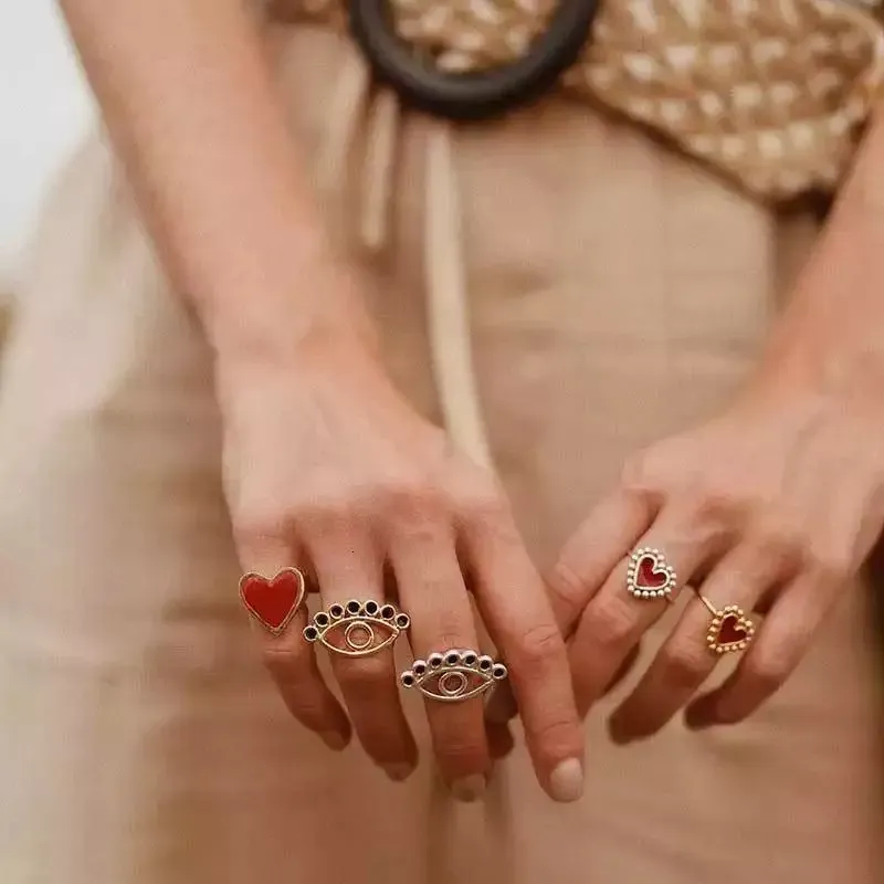 Wholesale Fashion Multicolor Heart Ring - Image 4