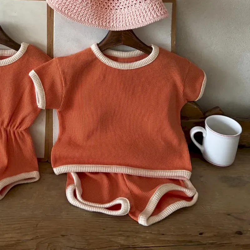 Wholesale Baby Fashion Color Contrast Short Sleeve Top And Shorts Two-Piece Set - Image 8