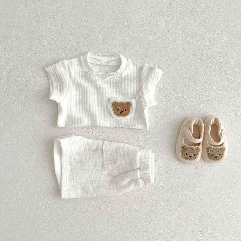 Wholesale Kids Baby Boys Girls Casual Cute Cartoon Bear Stripe Short Sleeve Top Shorts Sets - Image 4