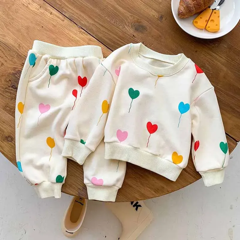Wholesale Kids Baby Boys Girls Casual Cute Heart Print Long Sleeve Sweatshirts Pants Sets