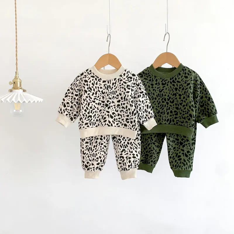 Wholesale Kids Baby Boys Girls Casual Cute Leopard Print Long Sleeve Sweatshirts Trousers Sets - Image 5